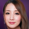 友田彩也香